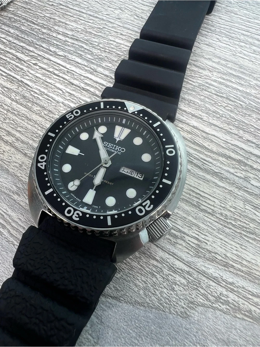 Seiko turtMen's Black Automatic Diver Watch